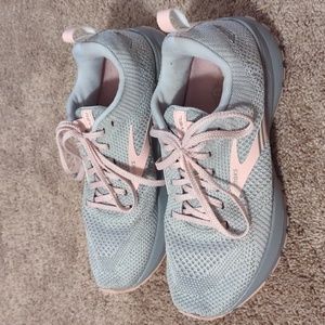 Brooks Revel 5 shoes (SOLD)